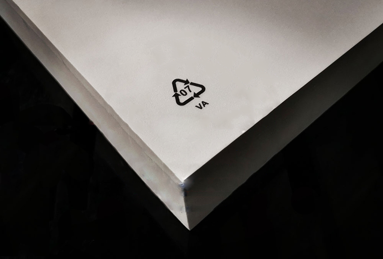 LETOU乐投SP-8872宽幅喷码机在EVA上的应用