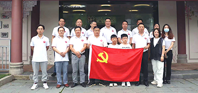 LETOU乐投党支部加入举行致敬“都会美容师”慰问活动